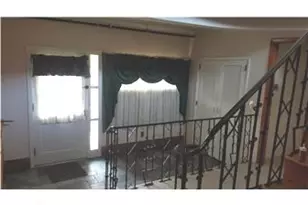 802 13th St, New Castle, DE 19720 - Photo 2