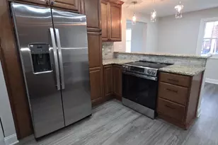 412 Forest Dr, Wilmington, DE 19804 - Photo 2