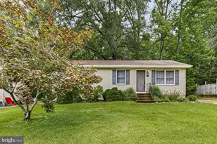 12 Garvey Ln, Newark, DE 19702 - Photo 1