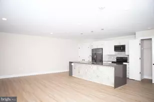 216 W 9th St, Wilmington, DE 19801 - Photo 2