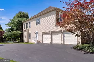 711 Sloop Ct, Newark, DE 19702 - Photo 4