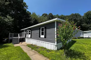 182 N Thistle Way, Newark, DE 19702 - Photo 1