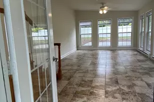 15 Bartley Dr, Newark, DE 19702 - Photo 2