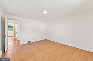 335 E 35th St, Wilmington, DE 19802 - Photo 20