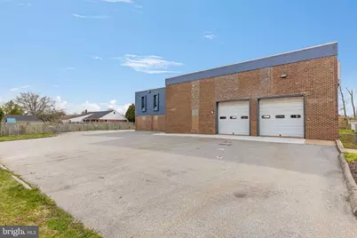 2207 Saint James Church Road, Wilmington, DE 19808 - Photo 2