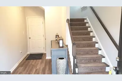 949 Manor Avenue N, Claymont, DE 19703 - Photo 2