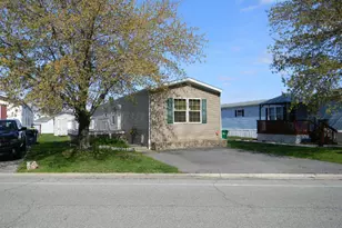 649 S Huckleberry Ave, Bear, DE 19701 - Photo 16