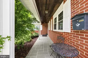 305 Meriden Dr, Newark, DE 19711 - Photo 2