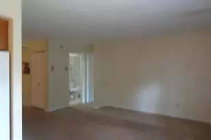 610 11th St, New Castle, DE 19720 - Photo 8