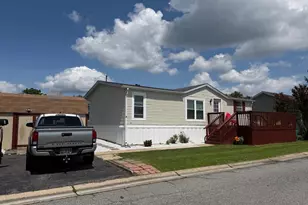 2 W Samantha Ct, Bear, DE 19701 - Photo 1