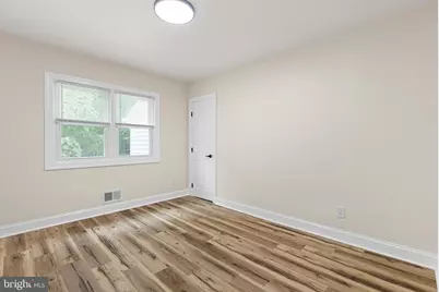 17 Varmar Drive, New Castle, DE 19720 - Photo 14