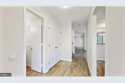 14 Sandy Brae Court #14, Wilmington, DE 19808 - Photo 2
