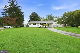 404 S Brownleaf Rd, Newark, DE 19713 - Photo 1