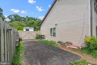 6 Lanford Road, New Castle, DE 19720 - Photo 2
