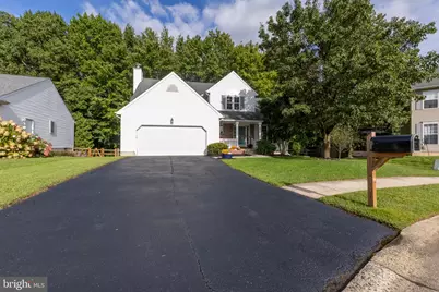 223 E Flagstone Drive, Newark, DE 19702 - Photo 1