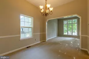 223 E Flagstone Dr, Newark, DE 19702 - Photo 8