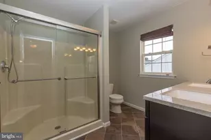 223 E Flagstone Dr, Newark, DE 19702 - Photo 20