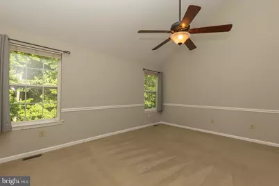 223 E Flagstone Drive, Newark, DE 19702 - Photo 22