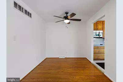 323 E Edgewater Way, Newark, DE 19702 - Photo 6