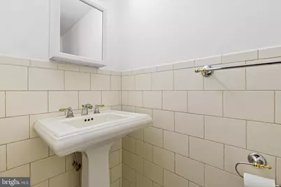 323 E Edgewater Way, Newark, DE 19702 - Photo 8