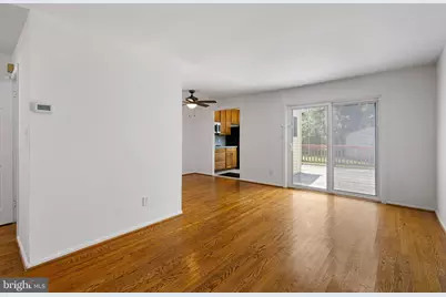 323 E Edgewater Way, Newark, DE 19702 - Photo 4