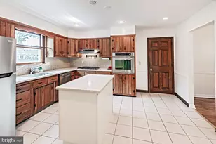 2412 Manet Rd, Wilmington, DE 19810 - Photo 4
