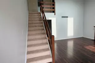 6 Cavallero Ct, New Castle, DE 19720 - Photo 2