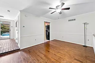 2110 Fairfield Pl, Wilmington, DE 19805 - Photo 8