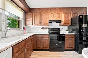 2110 Fairfield Pl, Wilmington, DE 19805 - Photo 12