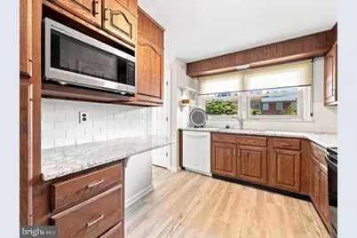 2110 Fairfield Place, Wilmington, DE 19805 - Photo 14