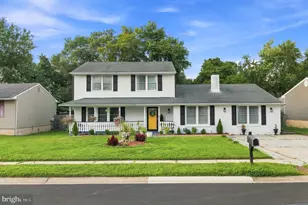 58 Upland Ct, Newark, DE 19713 - Photo 2