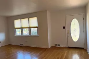 114 Alders Dr, Wilmington, DE 19803 - Photo 2