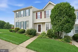1003 Ridgewood Ct, Newark, DE 19711 - Photo 2