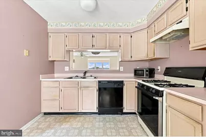1003 Ridgewood Court, Newark, DE 19711 - Photo 8