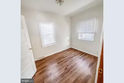 603 W 4th Street #2, Wilmington, DE 19801 - Photo 6