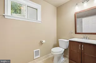 406 W 20th St, Wilmington, DE 19802 - Photo 12
