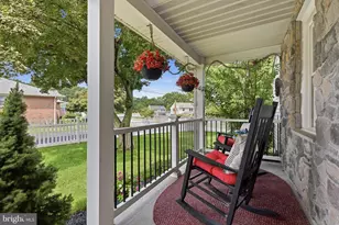 2432 W Parris Dr, Wilmington, DE 19808 - Photo 8