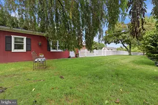 2432 W Parris Dr, Wilmington, DE 19808 - Photo 14