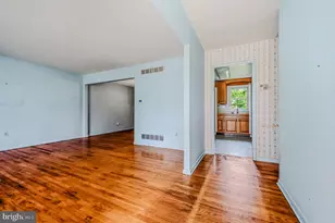 319 Delaware Ave, Claymont, DE 19703 - Photo 6