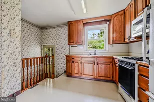 319 Delaware Ave, Claymont, DE 19703 - Photo 14