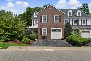 205 Phillips Mill Ln, Newark, DE 19711 - Photo 2