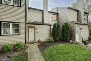 133 E Green Valley Cir, Newark, DE 19711 - Photo 2
