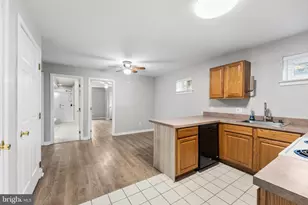 5102 Center, Wilmington, DE 19802 - Photo 14