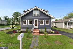 7 Revis Ave, New Castle, DE 19720 - Photo 1