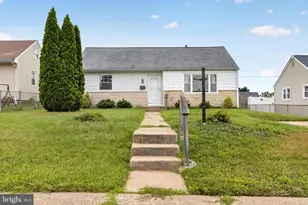 52 Morris Rd, New Castle, DE 19720 - Photo 1
