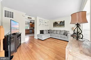 42 Bellwoode Dr, Newark, DE 19702 - Photo 2