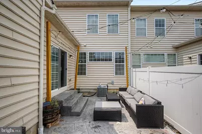 281 N Bayberry Parkway, Middletown, DE 19709 - Photo 2