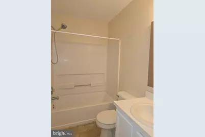 24 Woodcrest Court, Newark, DE 19702 - Photo 14