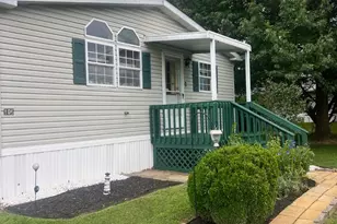 106 W Tulip Ln, Newark, DE 19713 - Photo 2