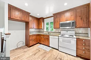 27 Duvall Ct, Wilmington, DE 19808 - Photo 16